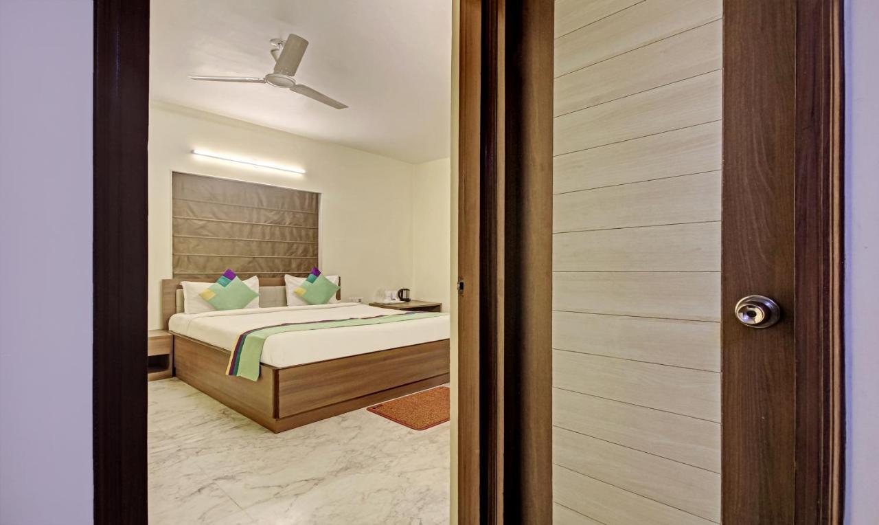 Treebo Sreemaa Newtown Hotell Panchuria Exteriör bild