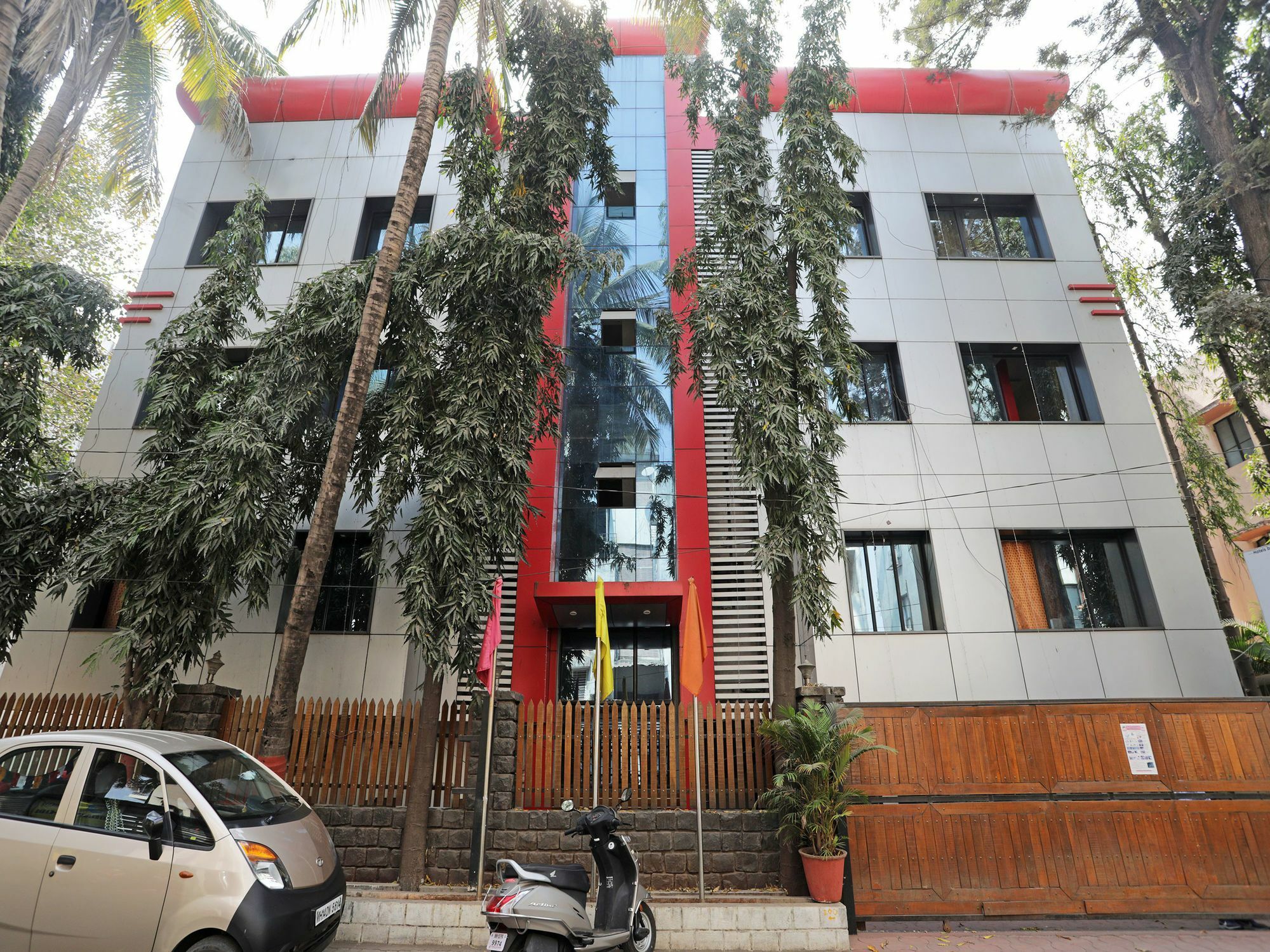 Treebo Sreemaa Newtown Hotell Panchuria Exteriör bild